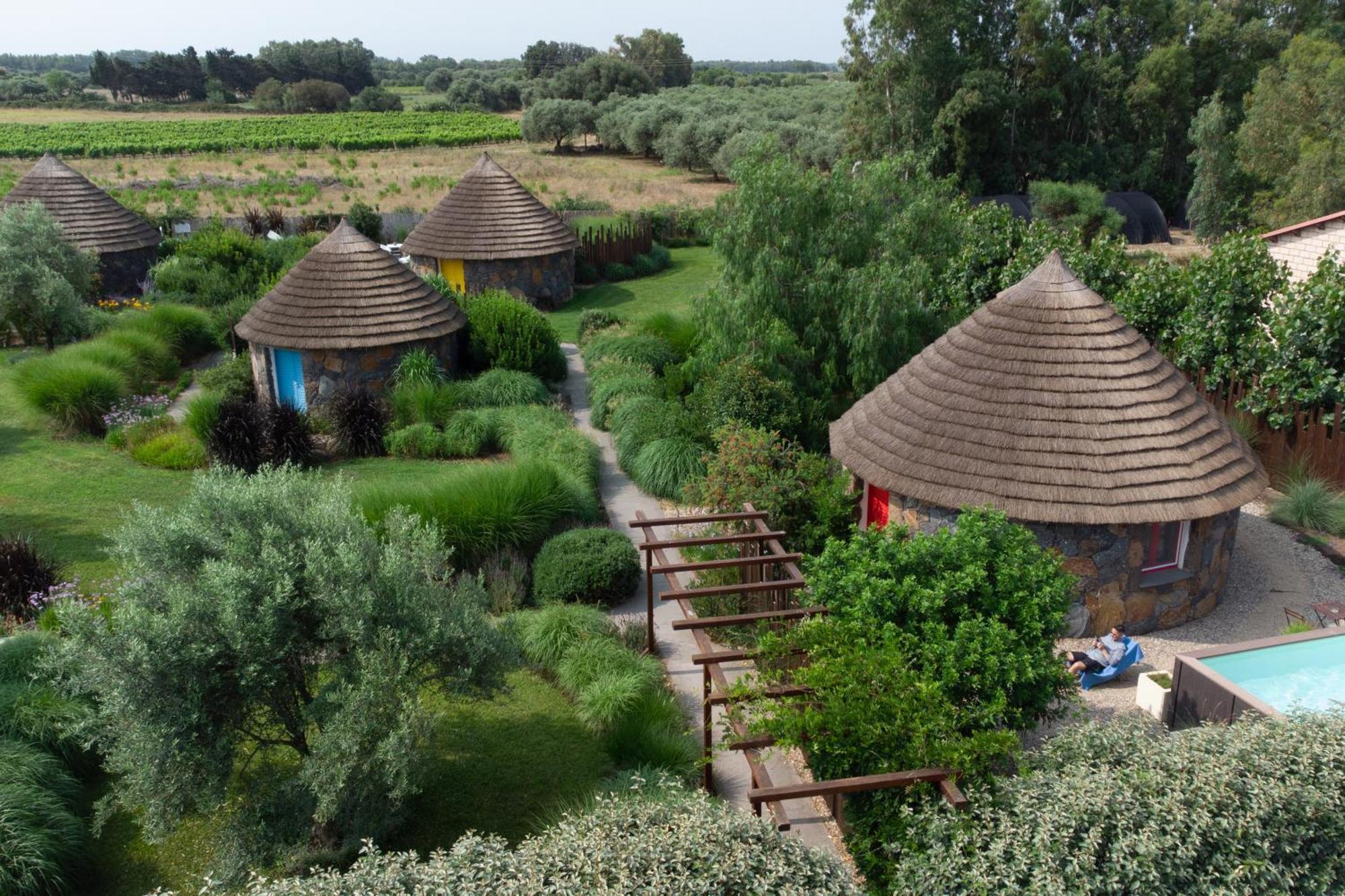Is Cheas Wine Farm Boutique Hotel San Vero Milis Exterior foto