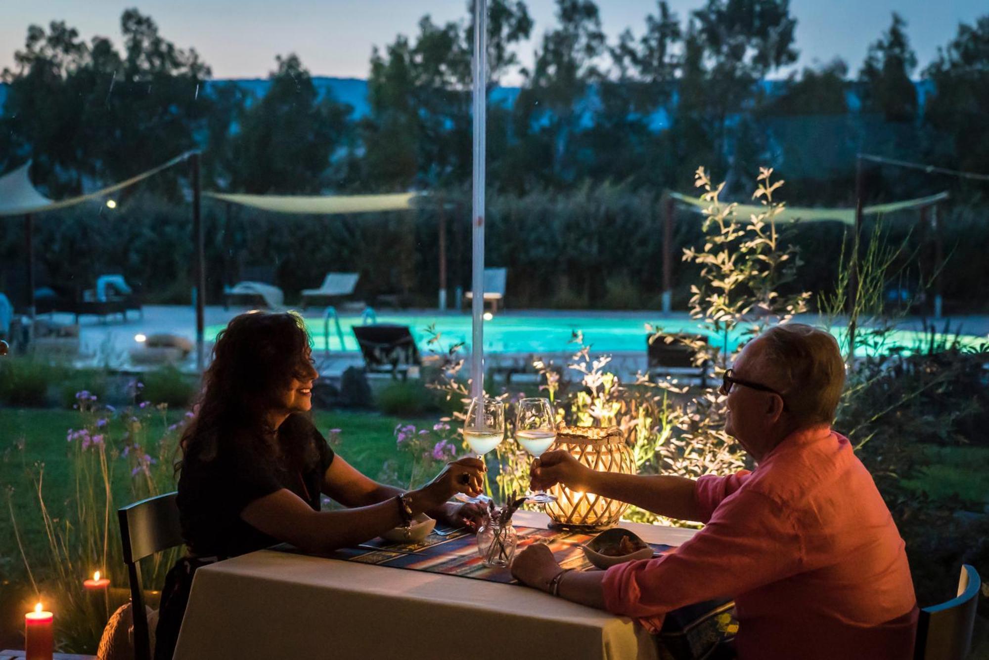Is Cheas Wine Farm Boutique Hotel San Vero Milis Exterior foto