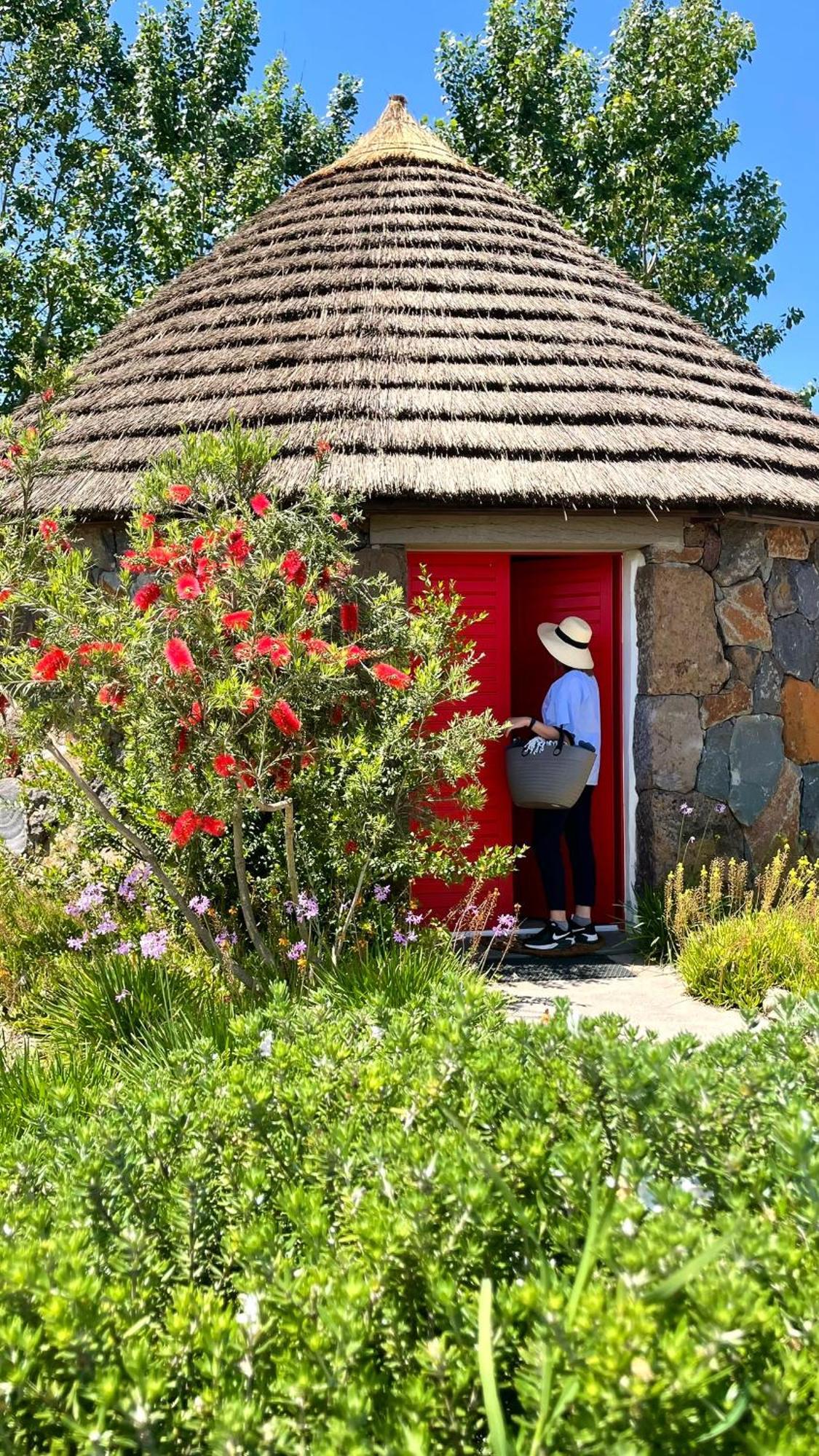 Is Cheas Wine Farm Boutique Hotel San Vero Milis Exterior foto